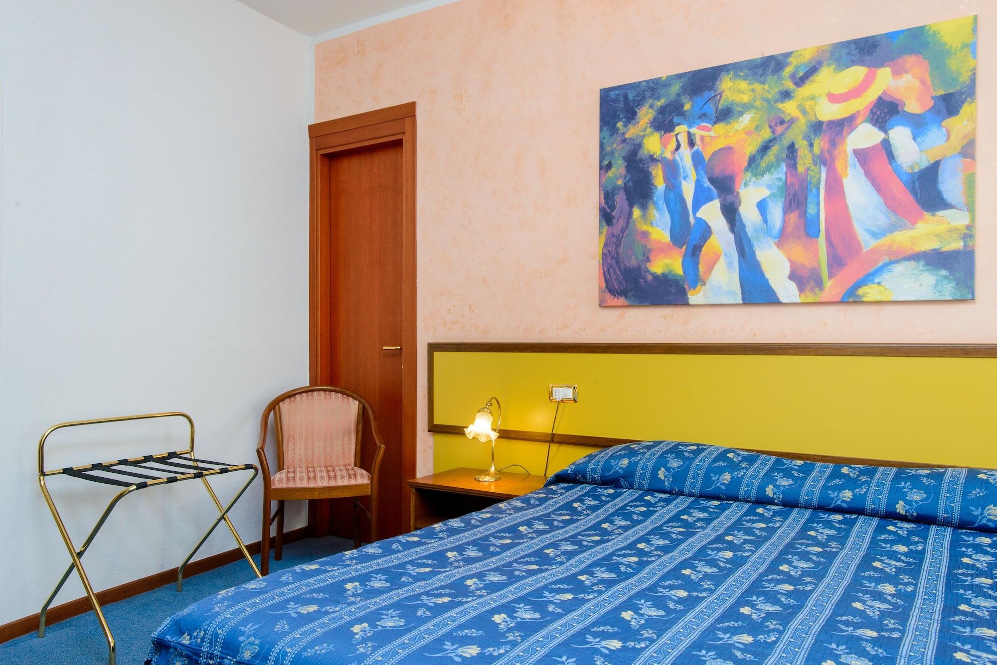 Hotel Bes Papa 3*