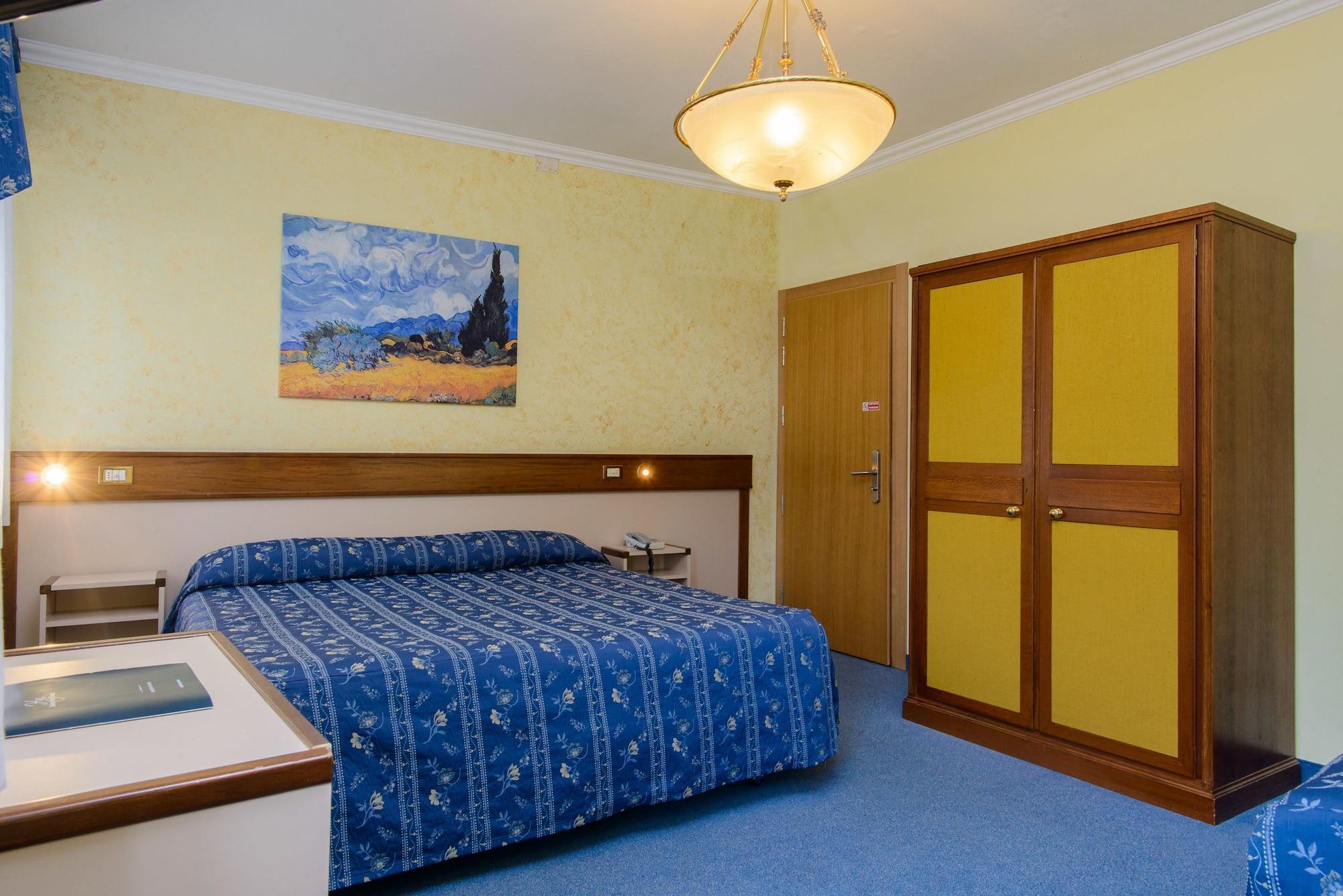 Bes Papa Hotel